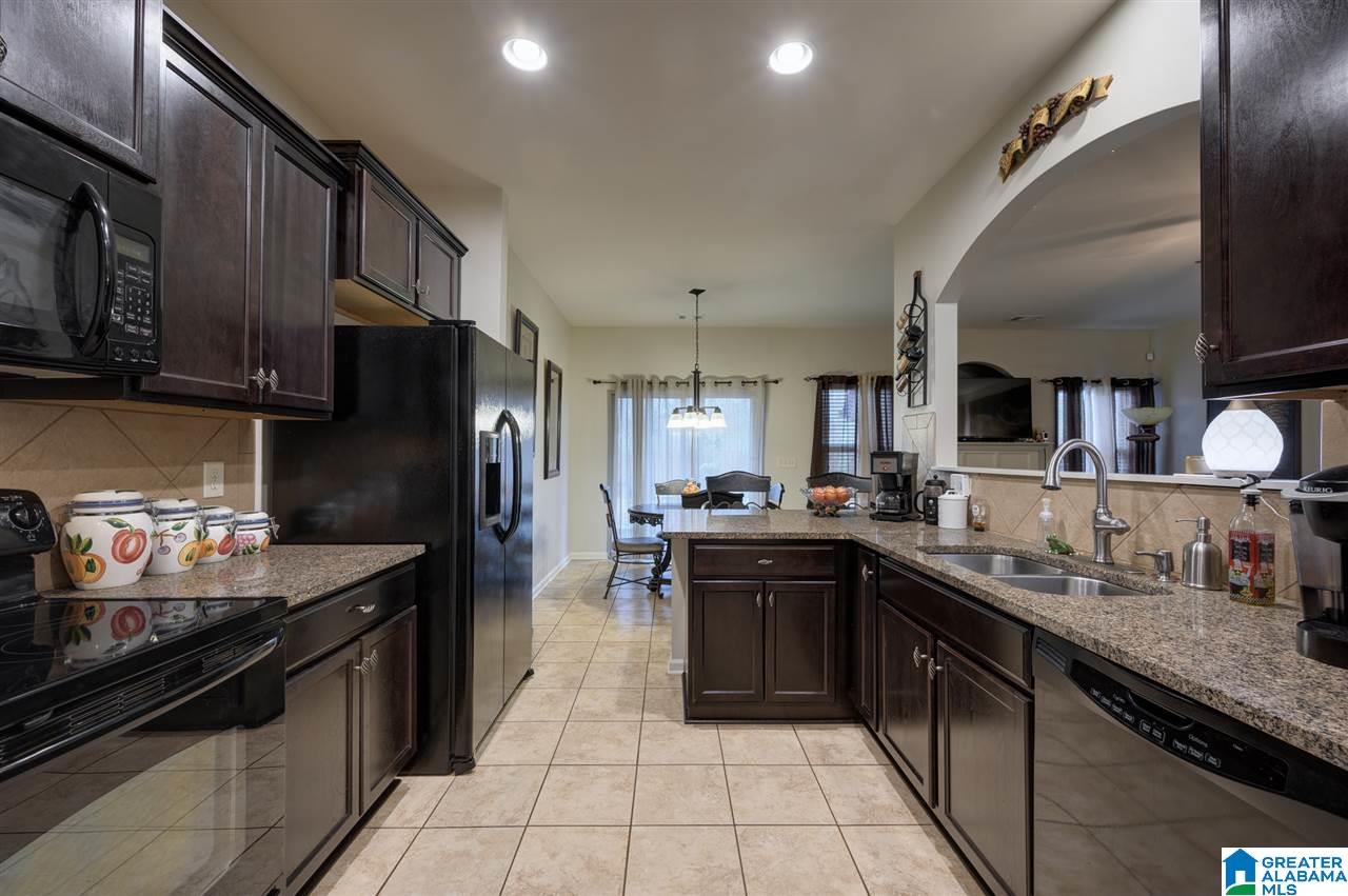 524 Horizon Street Alabaster, AL 35114 - Photo 6 of 21
