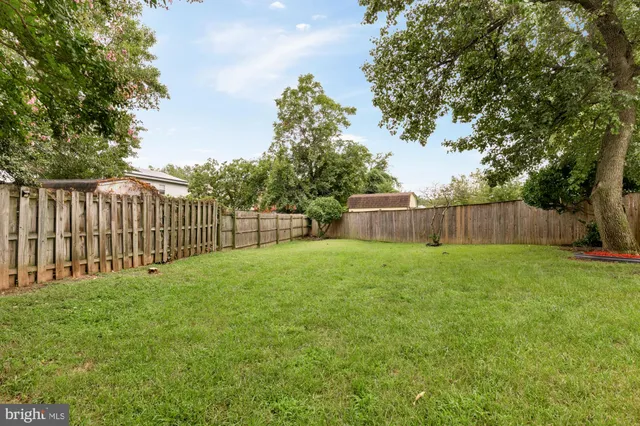 $415,000 | 5306 Plaza Circle, District Heights, MD 20747