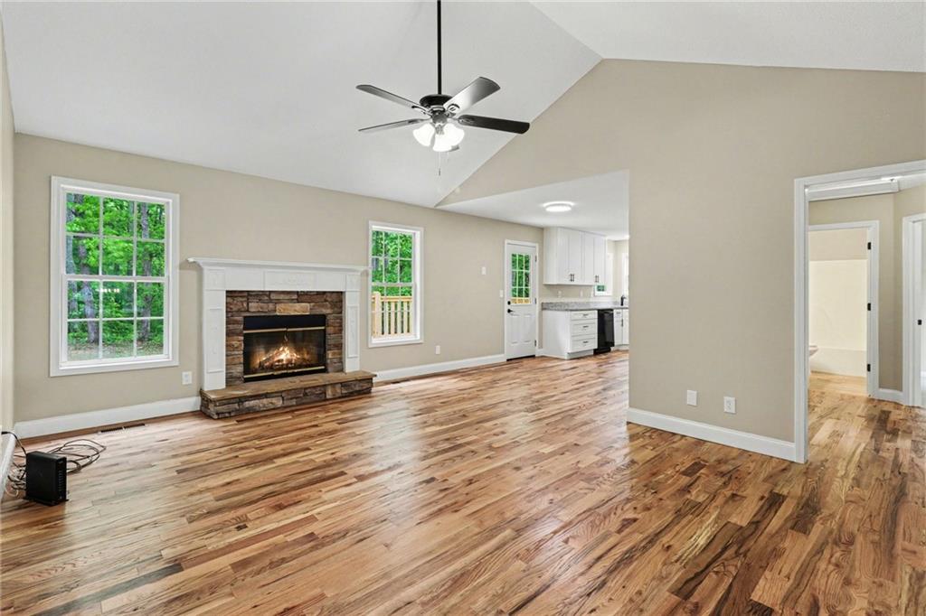 180 Pebblebrook Way Temple, GA 30179 - Photo 7 of 38