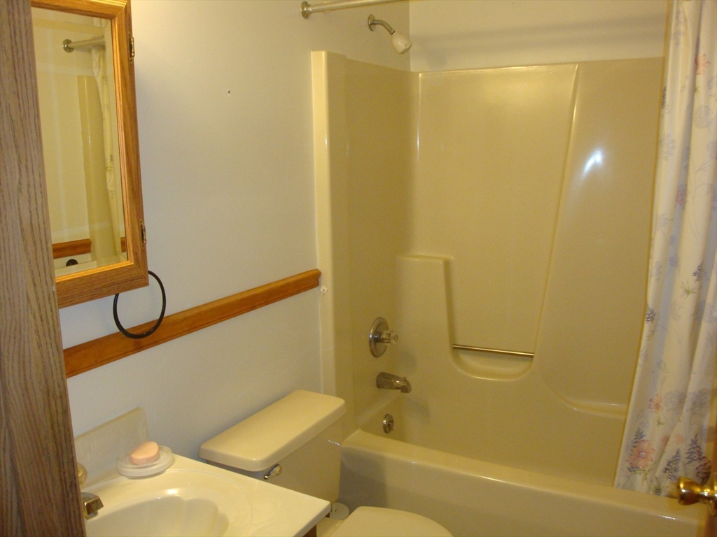 298 Keys Road Warren, MA 01585 - Photo 11 of 24