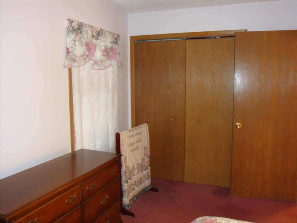 298 Keys Road Warren, MA 01585 - Photo 13 of 24