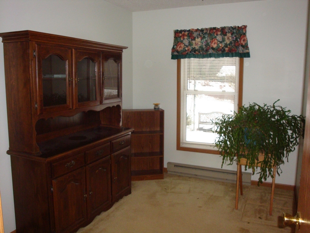 298 Keys Road Warren, MA 01585 - Photo 16 of 24