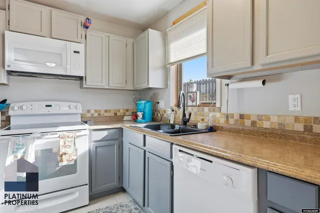 $218,000 | 3921 Sweetbrier Street, Casper, WY 82604