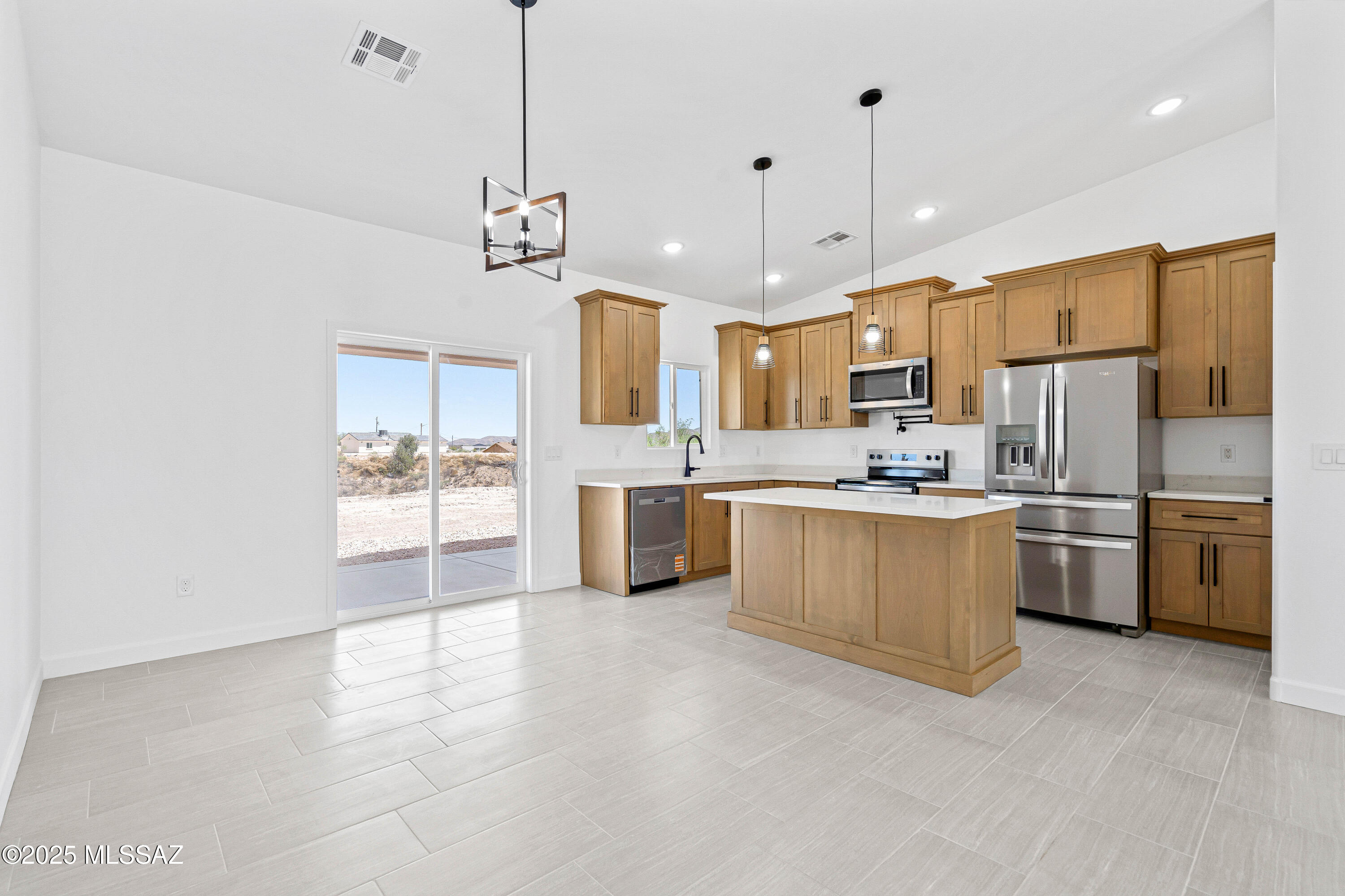 956 Circulo Tumbleweed Rio Rico, AZ 85648 - Photo 6 of 27