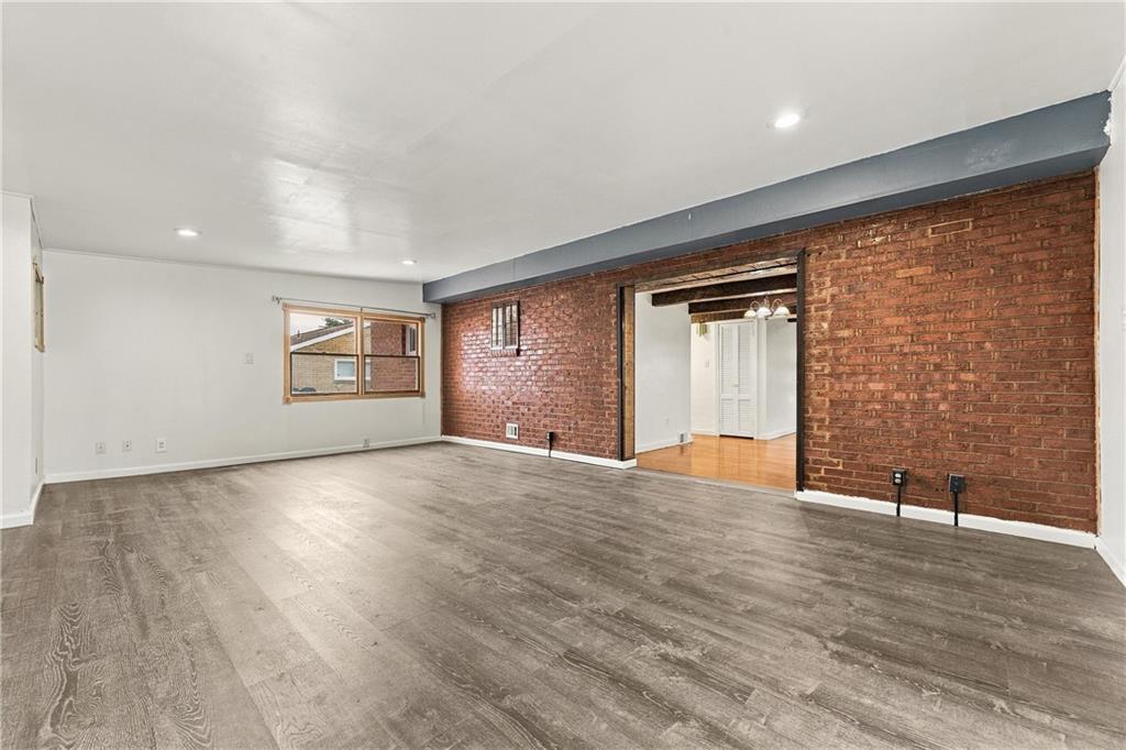 1045 Broughton Road Pittsburgh, PA 15236 - Photo 23 of 44 Gallery Image 23