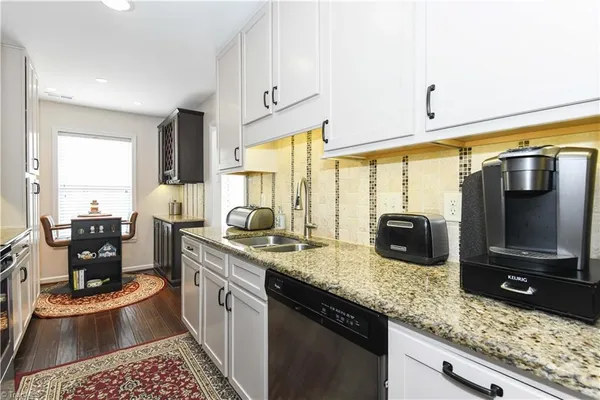 $242,000 | 2983 Parkhurst Drive, Winston-Salem, NC 27103