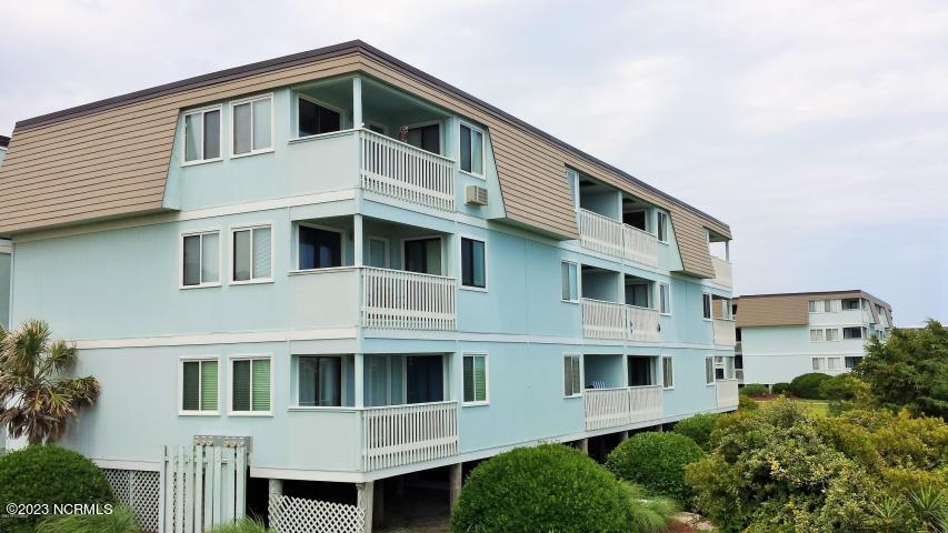 301 Commerce Way, Unit 346 Atlantic Beach, NC 28512 - Photo 4 of 36 Ocean Side of building