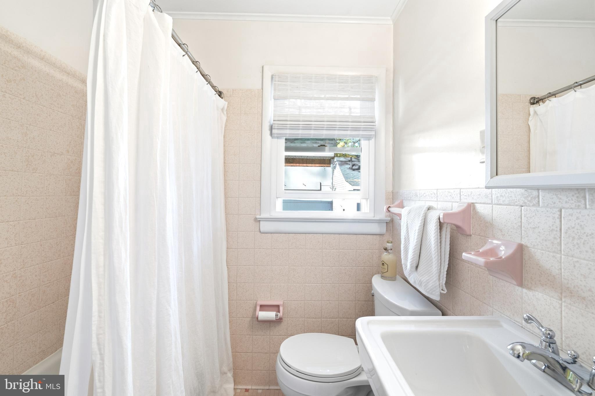 24318 Oakwood Park Road St. Michaels, MD 21663 - Photo 31 of 44 Full Bath