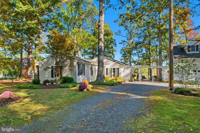 $1,195,000 | 24318 Oakwood Park Road, St. Michaels, MD 21663