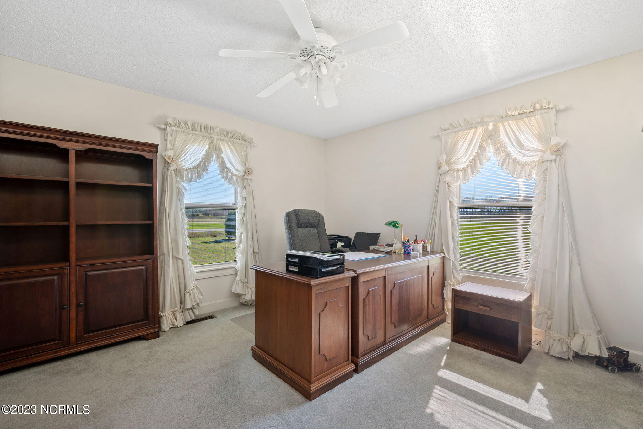 689 Lake Road Hertford, NC 27944 - Photo 25 of 51 Office/Bedroom 2