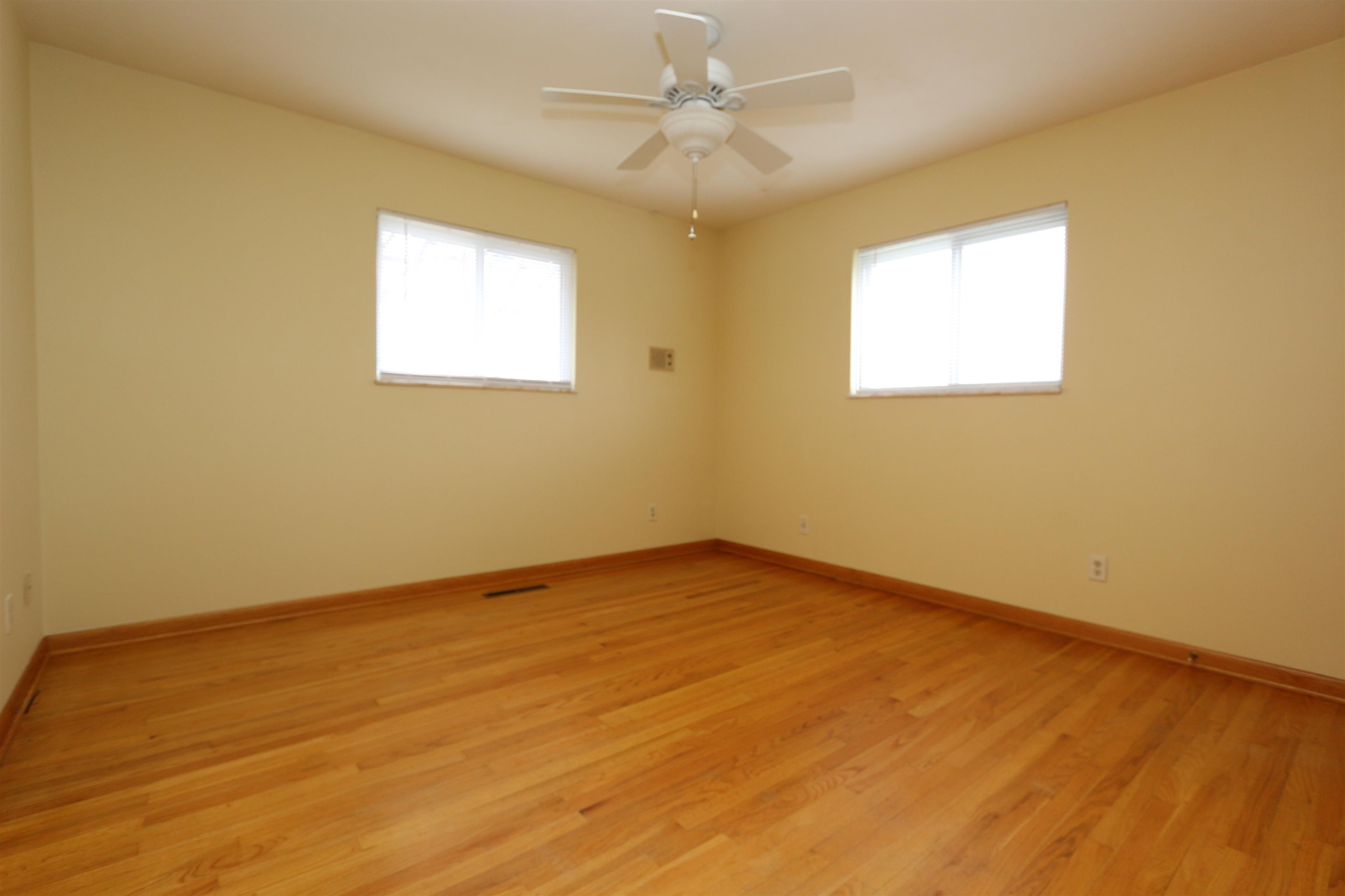 1121 Morrow Road Huntington, WV 25701 - Photo 17 of 32 Gallery Image 17