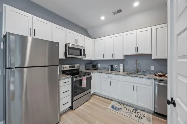 $3,249,000 | 672 Barbados Drive, Charleston, SC 29492