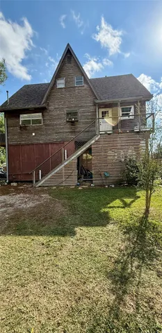 $2,400 | 2221 Coveside, Kemah, TX 77565