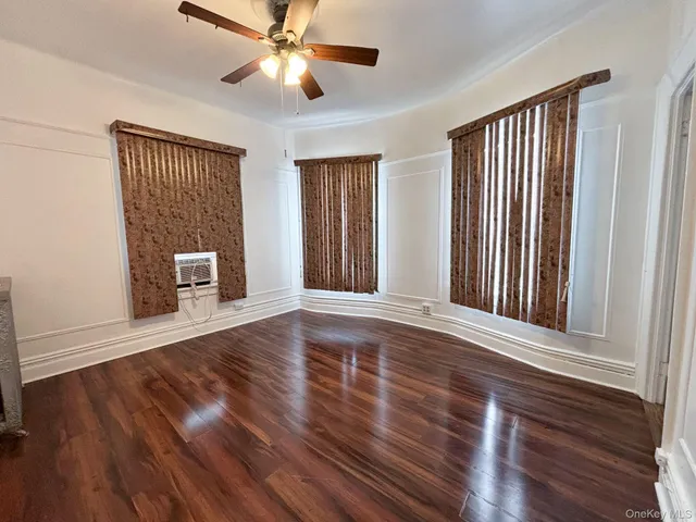 $3,800 | 1718 Melville Street | Van Nest