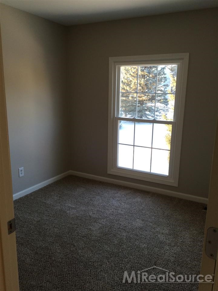 1269 Candlestick Lane, Unit 108 Rochester, MI 48306 - Photo 5 of 19