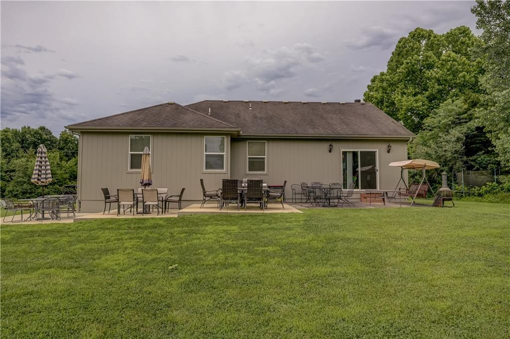 685 Northeast 1002p Road Calhoun, MO 65323 - Photo 60 of 66
