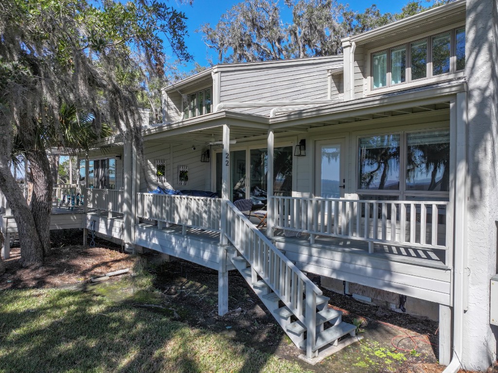 3422 Sea Marsh Road Fernandina Beach, FL 32034 - Photo 38 of 42 front view of a house with a small yard