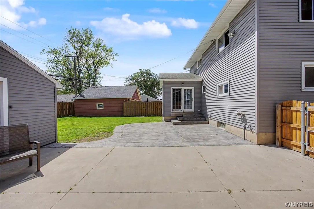65 Grayton Road Tonawanda, NY 14150 - Photo 7 of 39