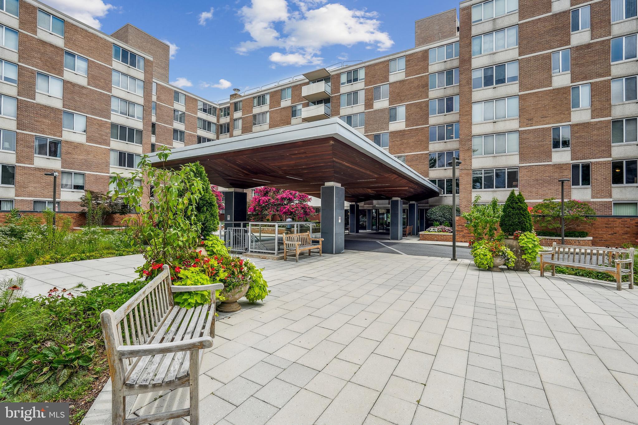 2939 Van Ness Street Northwest, Unit 630 Washington, DC 20008 - Photo 2 of 25 a view of a building with sitting area