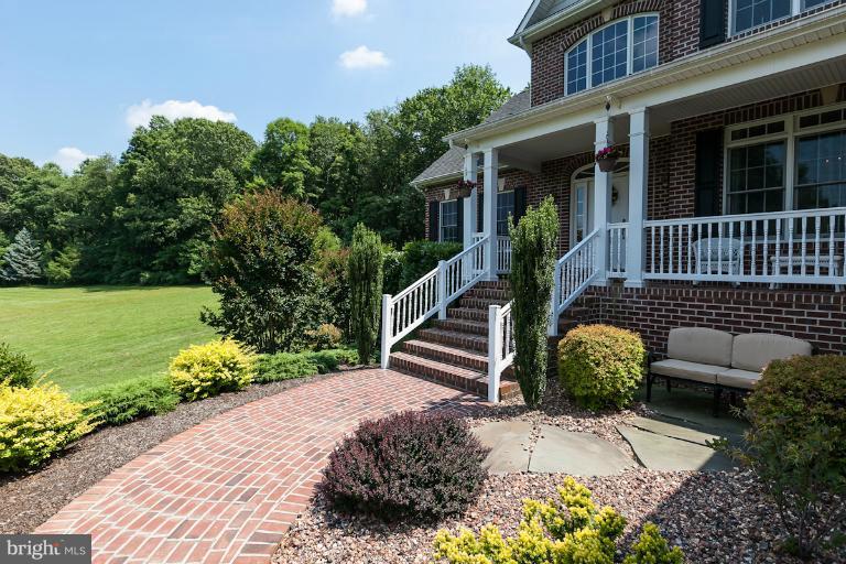 13763 Bottom Road Hydes, MD 21082 - Photo 1 of 30 Extra Large Stair Entry & Vinyl Porch Railings
