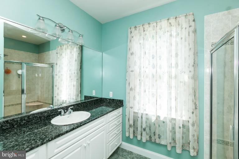 13763 Bottom Road Hydes, MD 21082 - Photo 16 of 30 Upper Level Bath w/granite tops & oversized shower