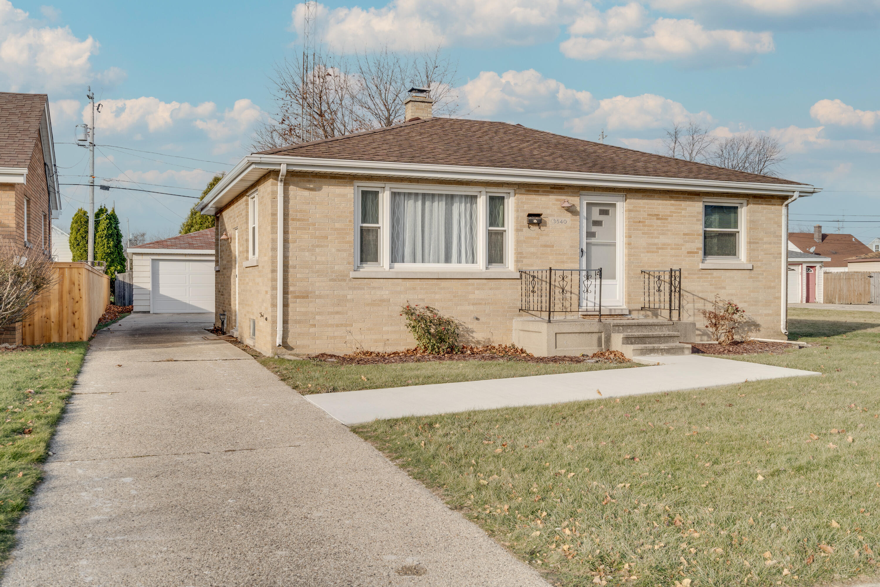 3540 Sheridan Road Kenosha, WI 53140 - Photo 1 of 1 A7303171-Edit