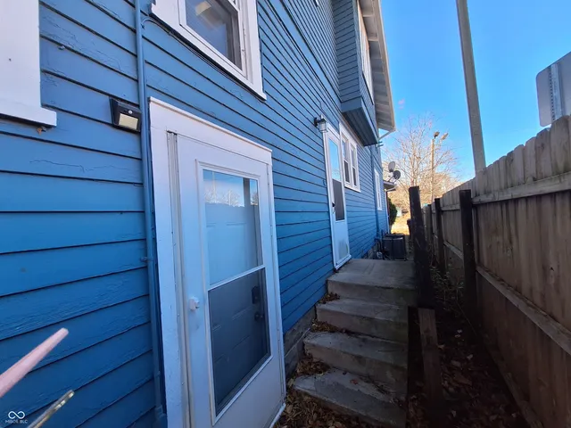 $1,280 | 4843 North College Avenue, Unit 4843, Indianapolis, IN 46205