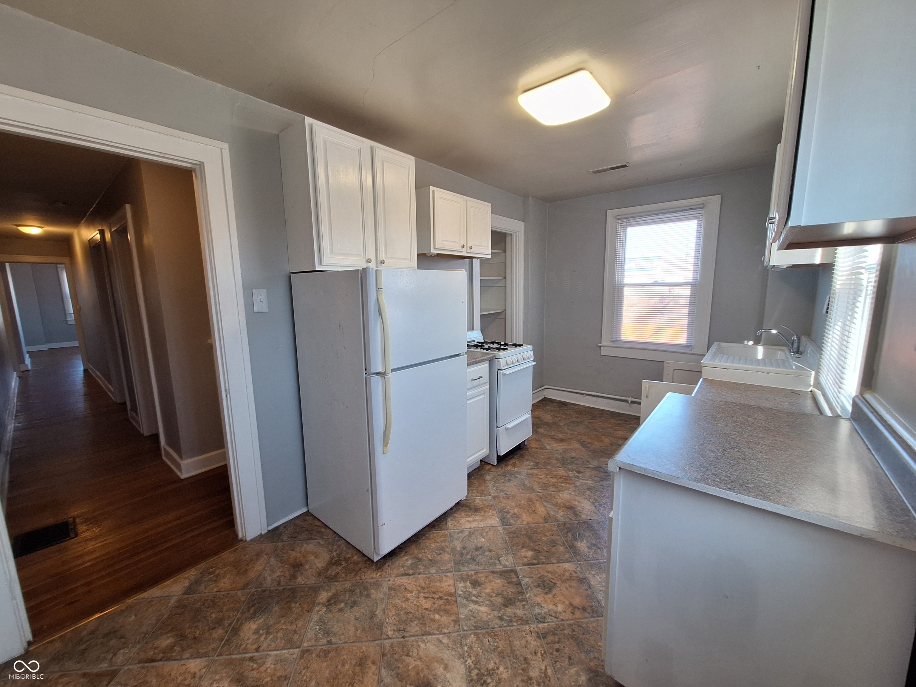 4843 North College Avenue, Unit 4843 Indianapolis, IN 46205 - Photo 5 of 7