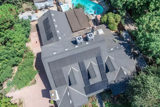 $783,000 | 1582 West San Jose Avenue, Fresno, CA 93711