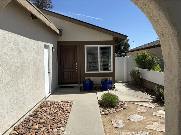 $4,100 | 27182 La Fuente, Mission Viejo, CA 92692