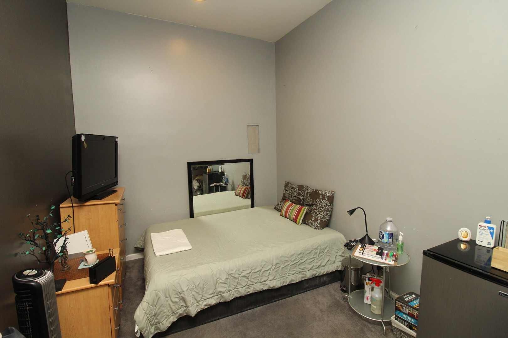 3231 West Fullerton Avenue, Unit 3W Chicago, IL 60647 - Photo 15 of 26