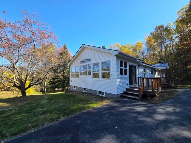 $475,000 | 21 Evenchance Road, Enfield, NH 03748