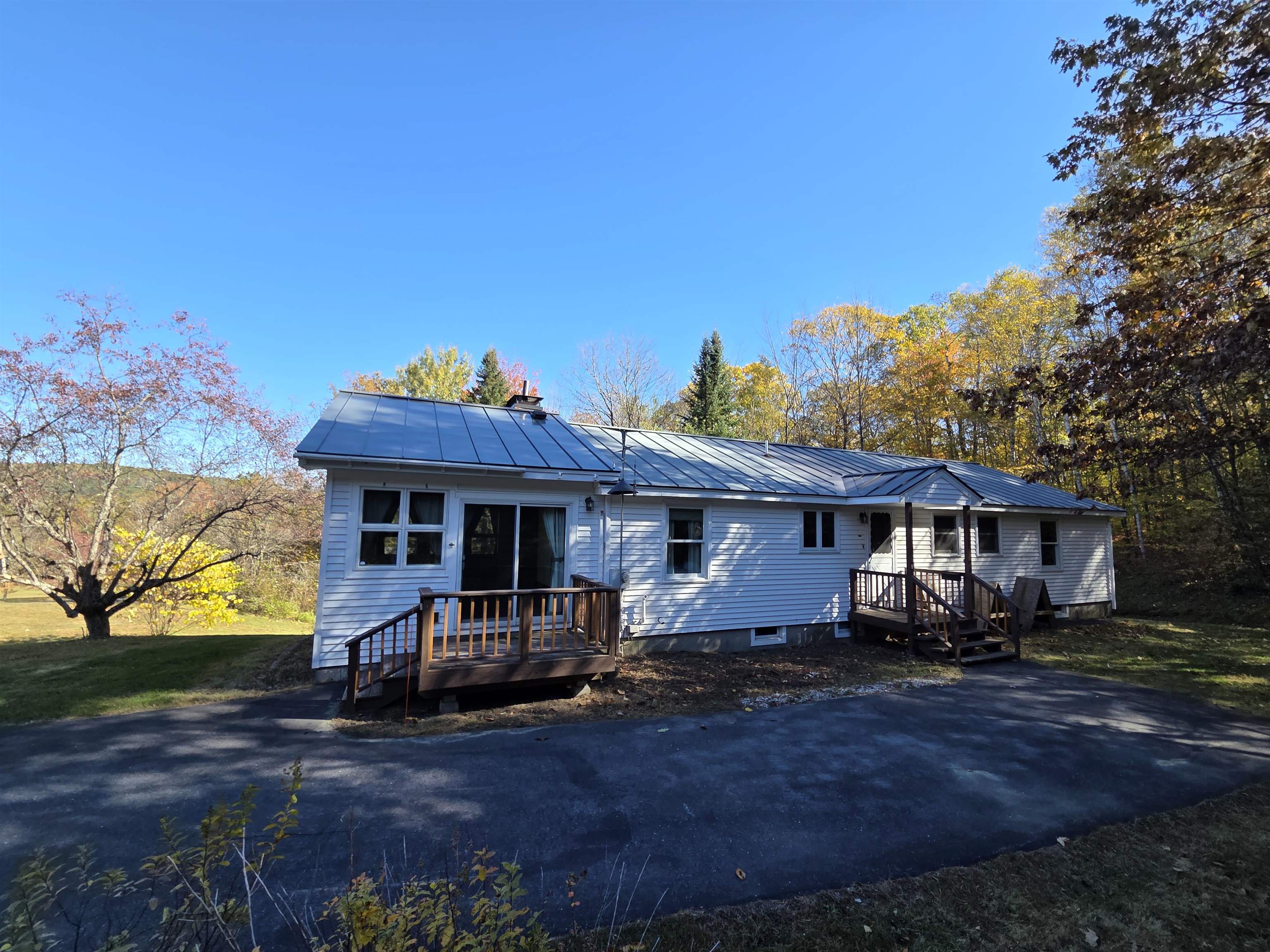 21 Evenchance Road Enfield, NH 03748 - Photo 6 of 26