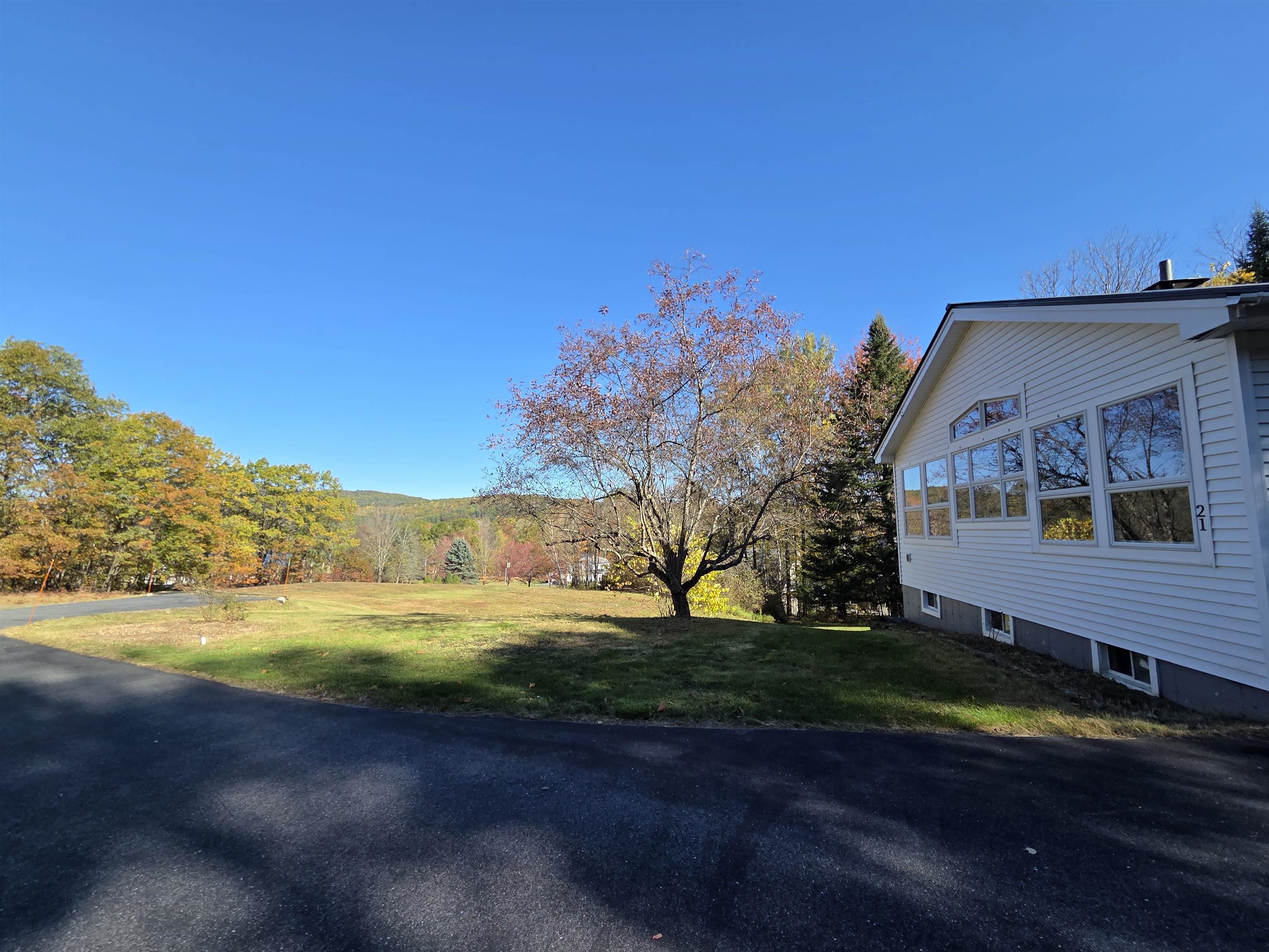 21 Evenchance Road Enfield, NH 03748 - Photo 7 of 26