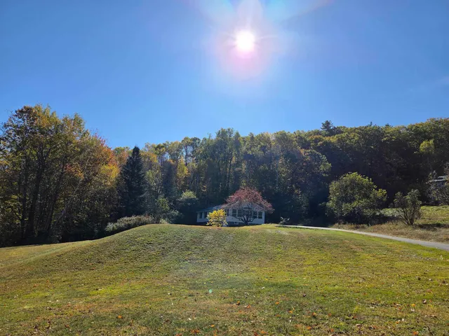 $475,000 | 21 Evenchance Road, Enfield, NH 03748