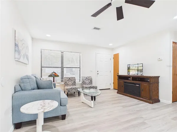 $1,700 | 7686 Southwest 81st Street, Ocala, FL 34476