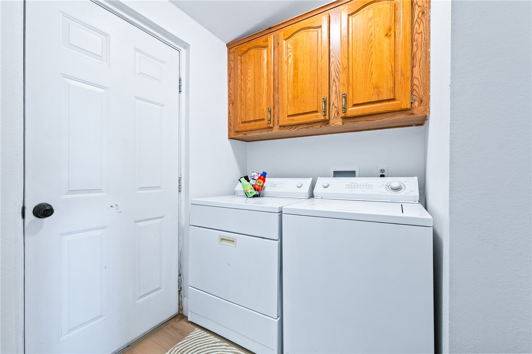3820 Tonto Road Golden Valley, AZ 86413 - Photo 23 of 59 Laundry