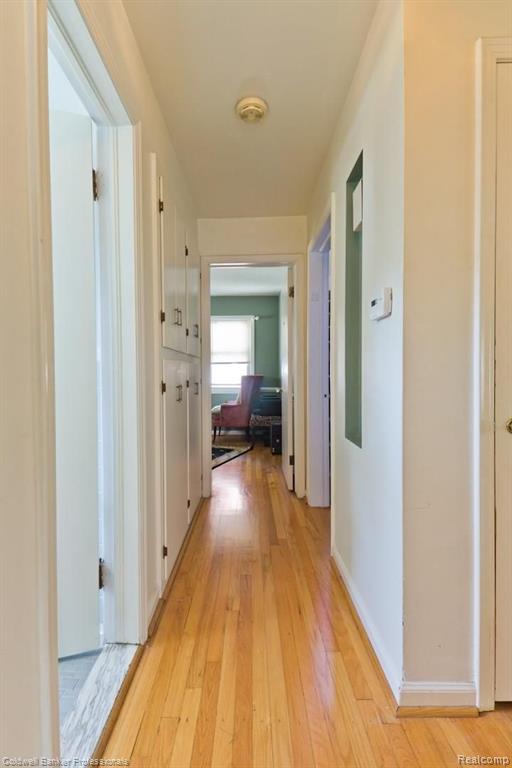 2626 Windemere Road Birmingham, MI 48009 - Photo 17 of 29