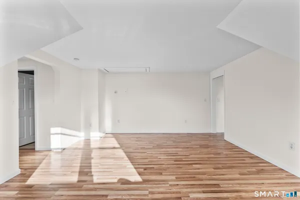 $1,350 | 83 Prospect Street, Unit 5, Bristol, CT 06010