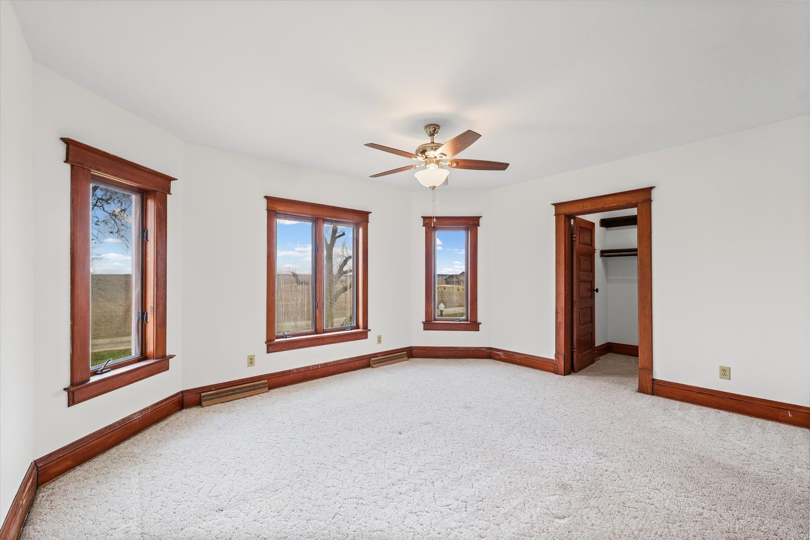 7961 North 3000 E Road Forrest, IL 61741 - Photo 36 of 66 a view of an empty room with a window