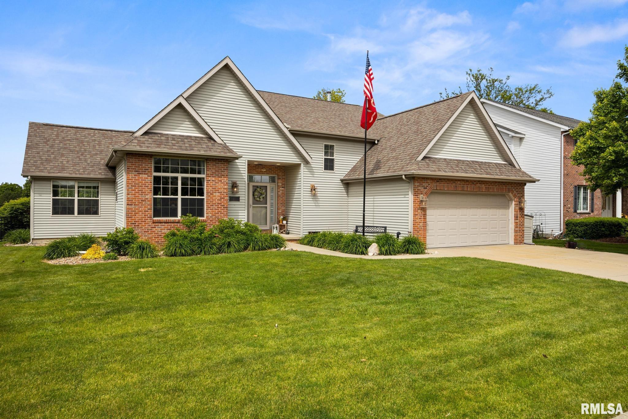 3210 Monterey Road Bloomington, IL 61704 - Photo 3 of 60