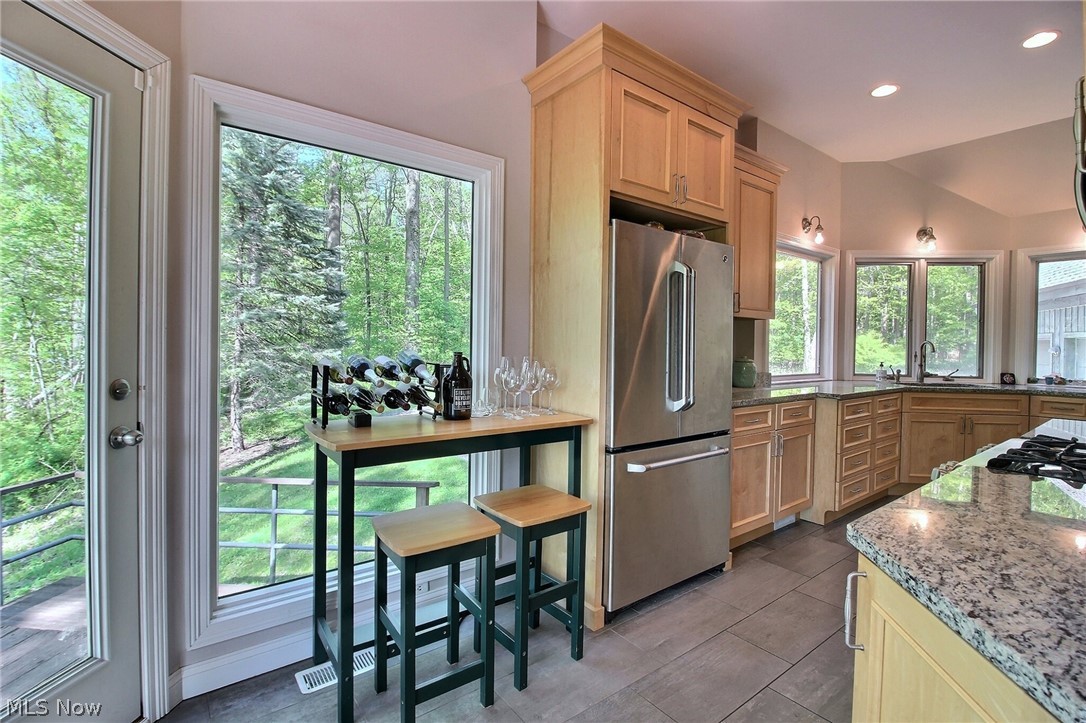 9707 Smith Road Waite Hill, OH 44094 - Photo 6 of 29 Gallery Image 6