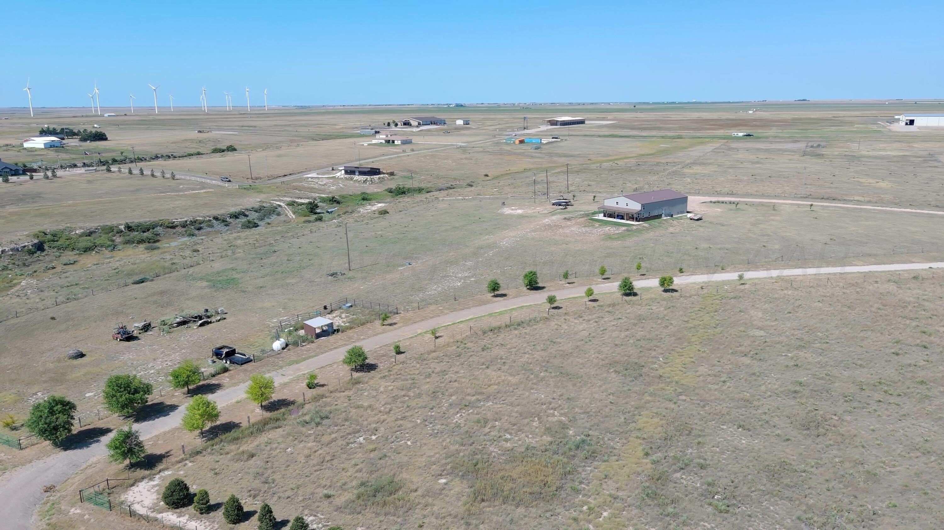 6106 Hood Road Dumas, TX 79029 - Photo 8 of 27 5 (2)