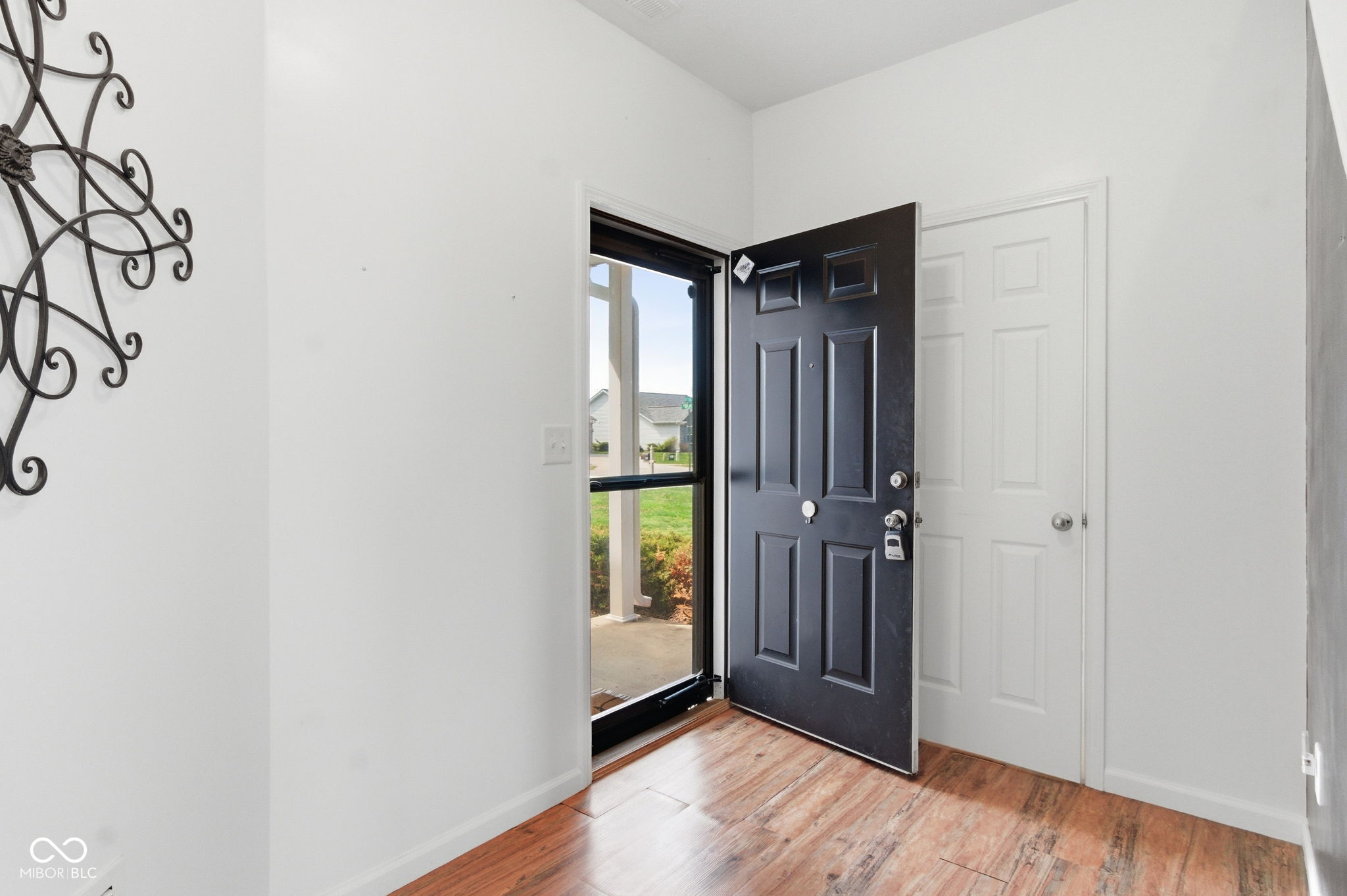 5760 White Pine Road Whitestown, IN 46075 - Photo 5 of 39