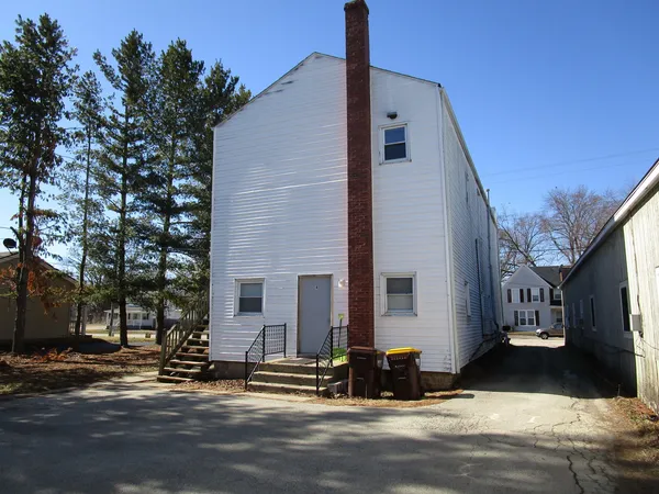 $339,900 | 108 South State Street, Poplar Grove, IL 61065