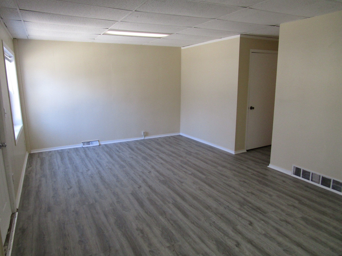 108 South State Street Poplar Grove, IL 61065 - Photo 4 of 10