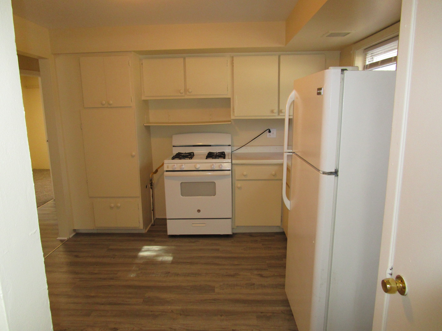 108 South State Street Poplar Grove, IL 61065 - Photo 5 of 10