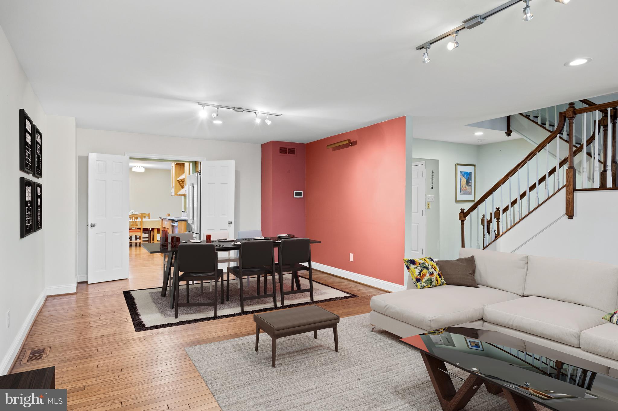 129 Plum Street Moorestown, NJ 08057 - Photo 14 of 46 This photograph has been virtually staged.