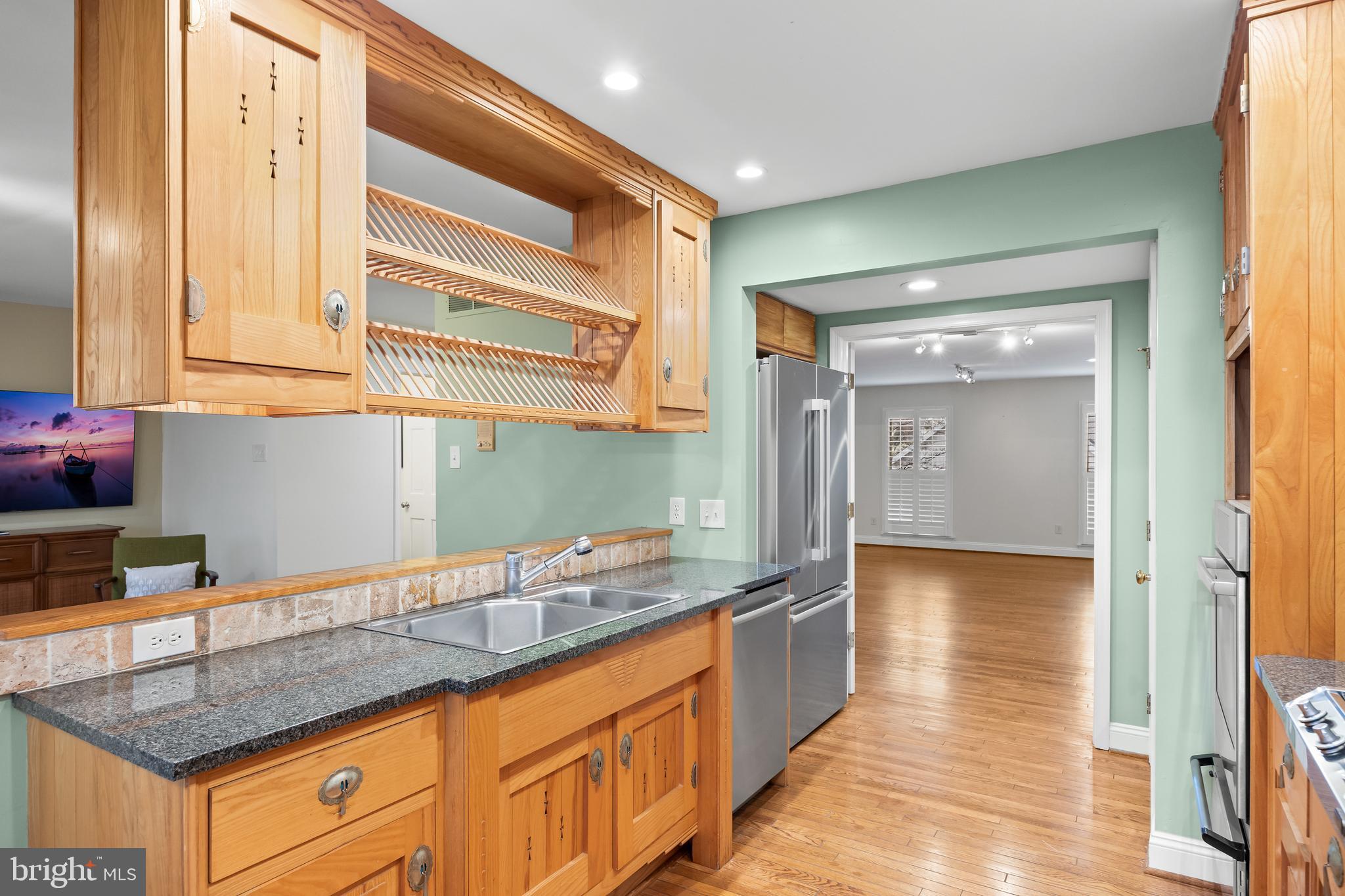 129 Plum Street Moorestown, NJ 08057 - Photo 19 of 46