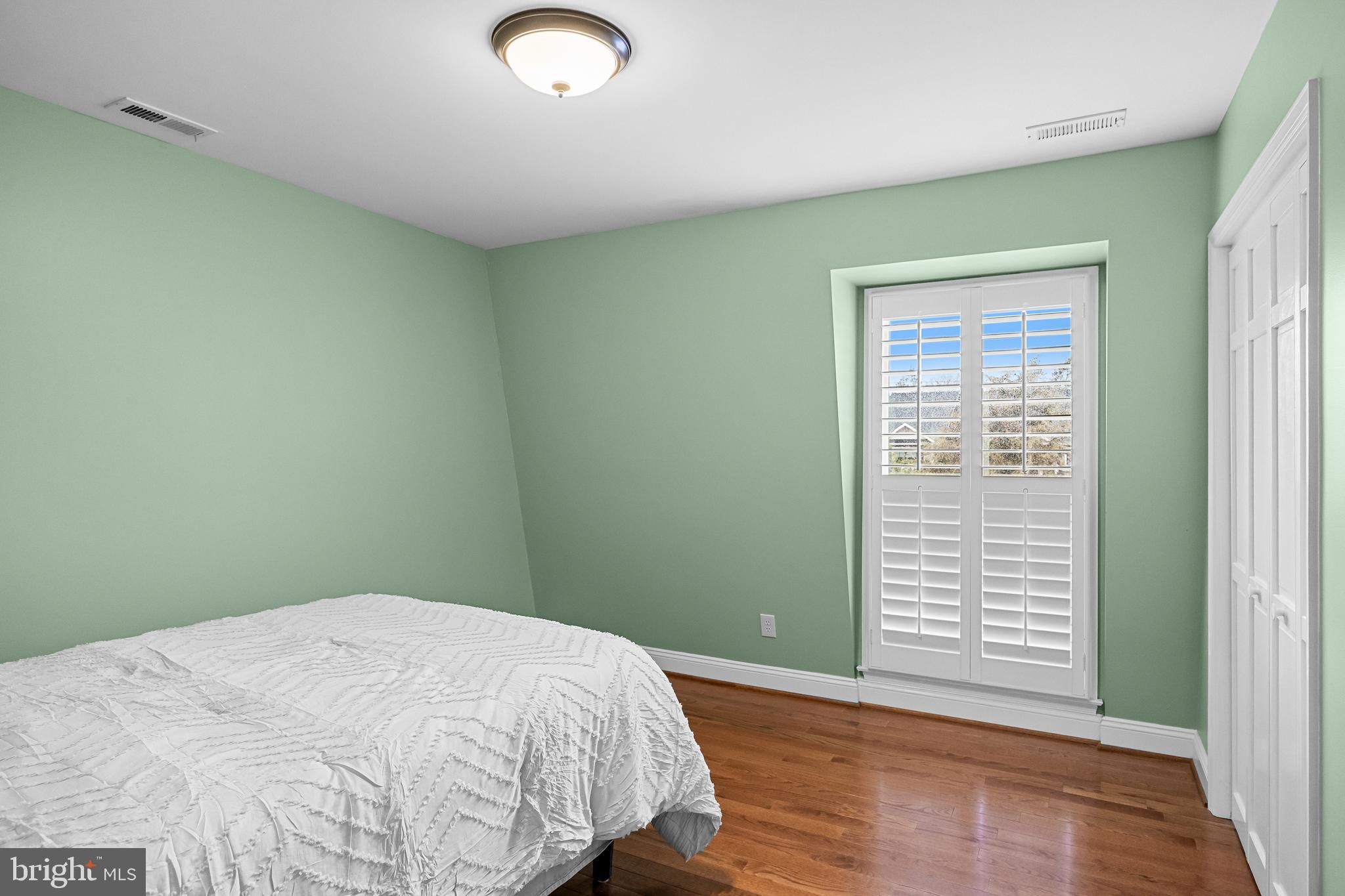 129 Plum Street Moorestown, NJ 08057 - Photo 38 of 46